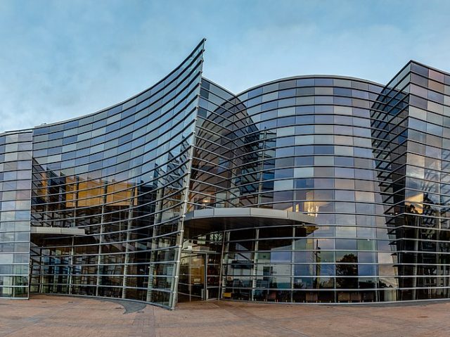 Christchurch_Art_Gallery,_Christchurch,_New_Zealand